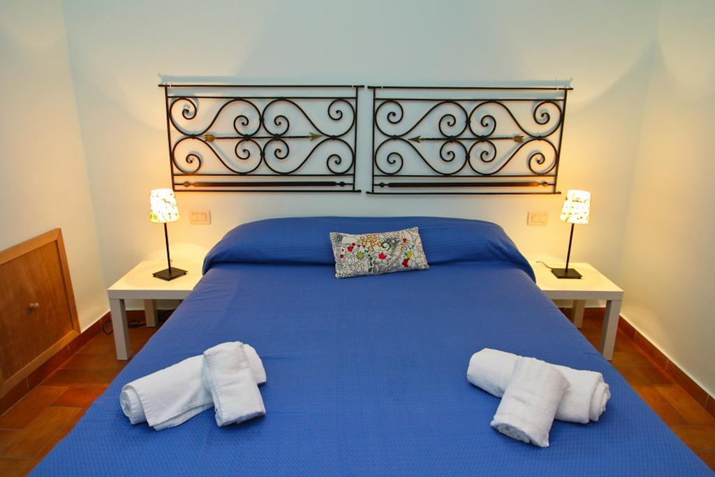 Porto Salvo Apartments - By Vacation Service Cefalú Habitación foto